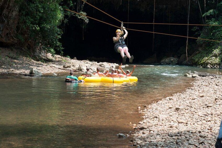 Belize Cave Tubing and zipline Tour 4