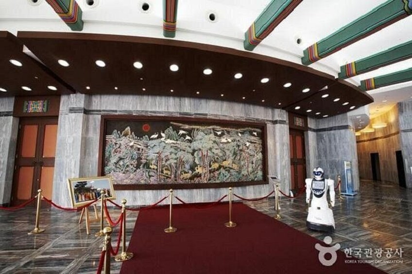 APEC house 4