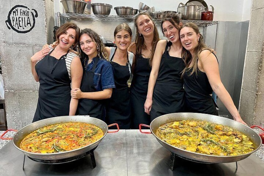 Real Paella Cooking Class – Market Visit & Sangría Workshop 2