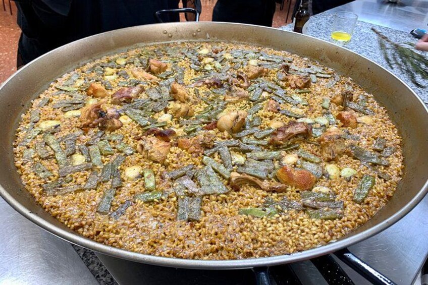 Valencian Paella 3