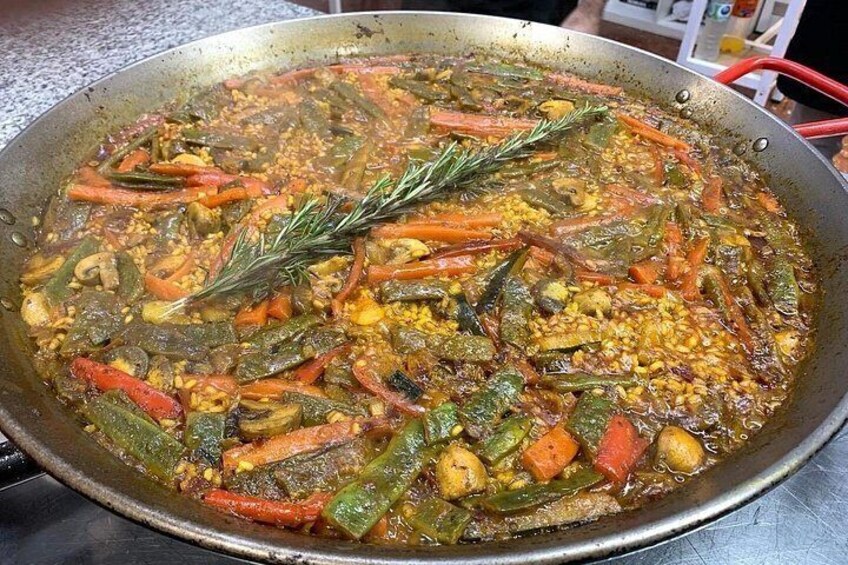 Vegetable paella 4