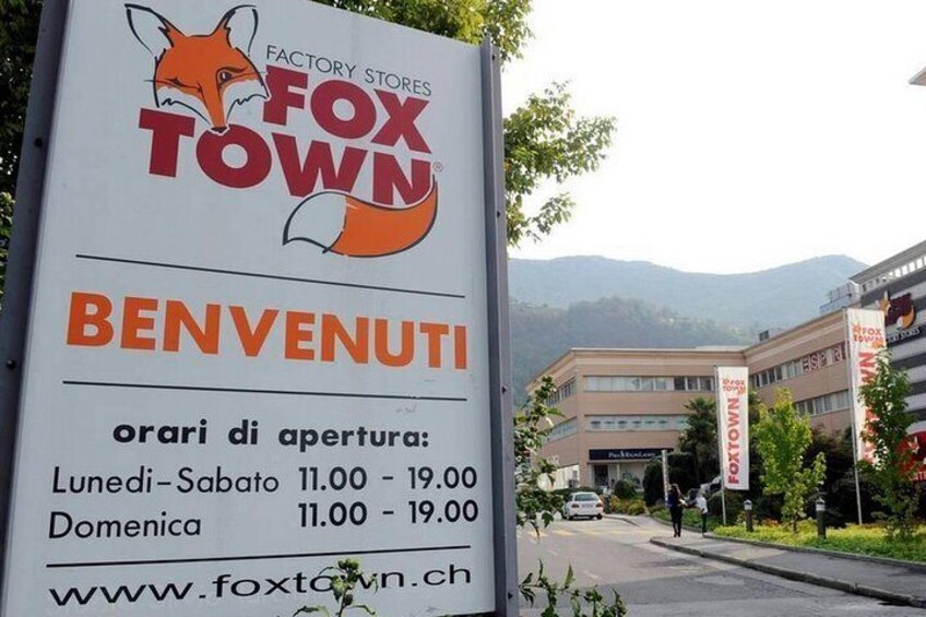 Fox Town shopping center, private shopping assistance, from Lugano