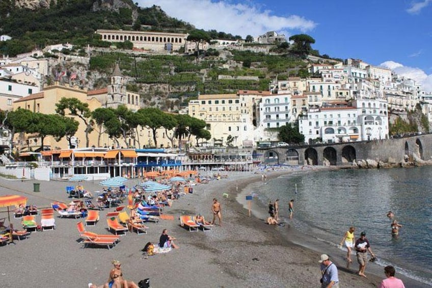 Grand Tour of 10 hours: Amalfi coast, Sorrento & Pompeii ruins 4