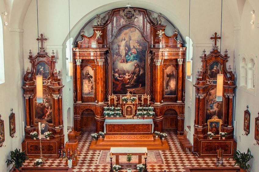 https://media-cdn.tripadvisor.com/media/attractions-splice-spp-720x480/0f/4c/ba/fc.jpg 2