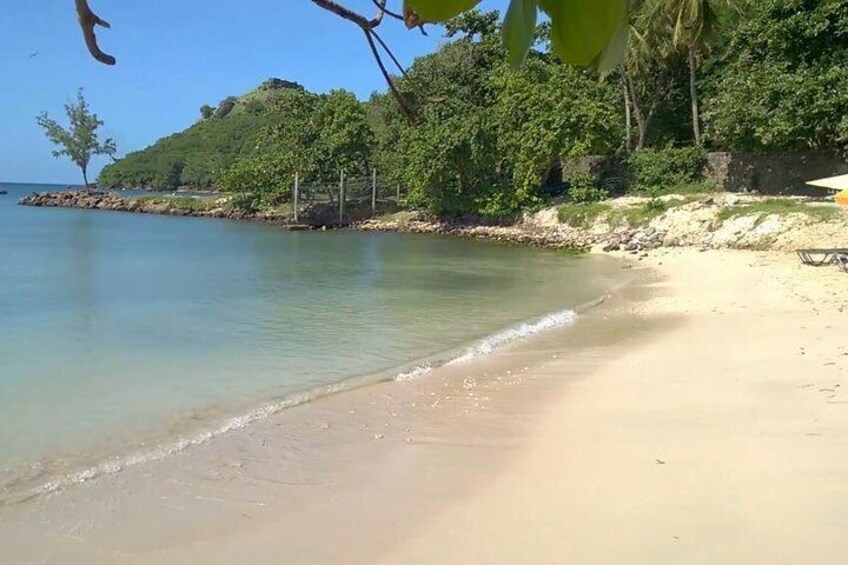 Beach Shuttle To Pigeon Island