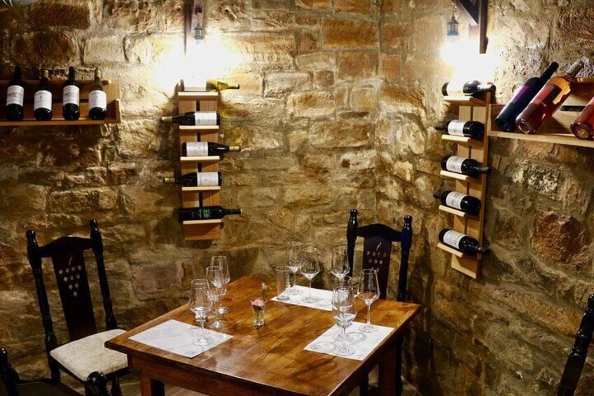 Tasting of 5 Wines 2