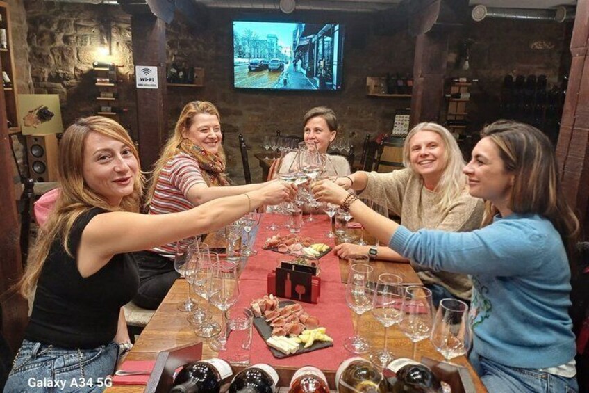Bulgarian Wine Tasting Experience in Veliko Tarnovo 3