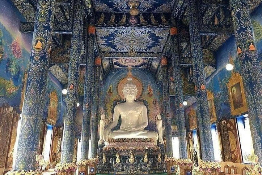 Chiang Mai-Chiang Rai:White-Black-Blue Temple-Golden Triangle-Keren-Boat Trip 5