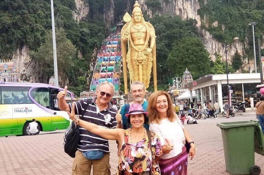Kuala Lumpur Welcome Experience: Batu Caves & Arrival Transfer 4