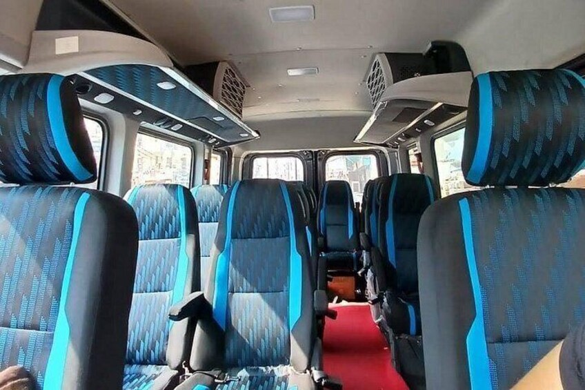 Private Sunrise Taj Mahal Tour from Delhi By Car -All inclusive 4