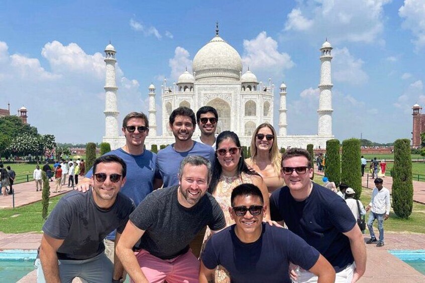 Private Sunrise Taj Mahal Tour from Delhi By Car -All inclusive 5
