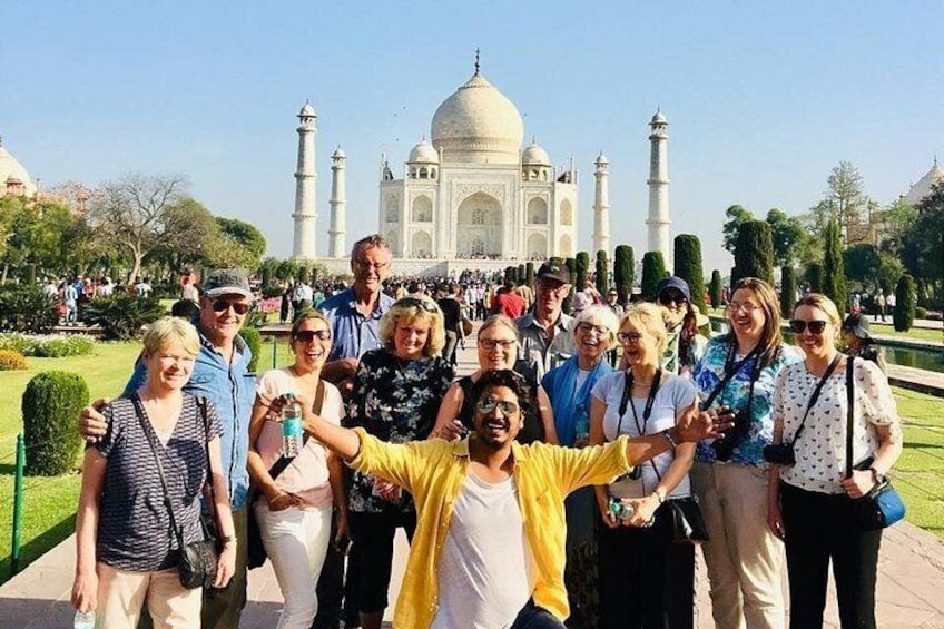 Private Sunrise Taj Mahal Tour from Delhi By Car -All inclusive 2