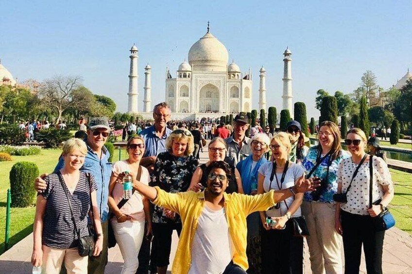Private Sunrise Taj Mahal Tour from Delhi By Car -All inclusive 2