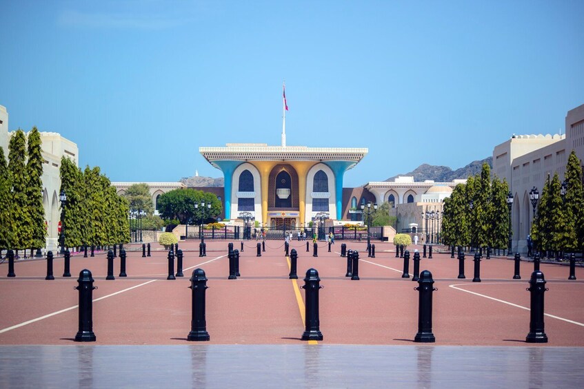 Muscat half-day city tour 