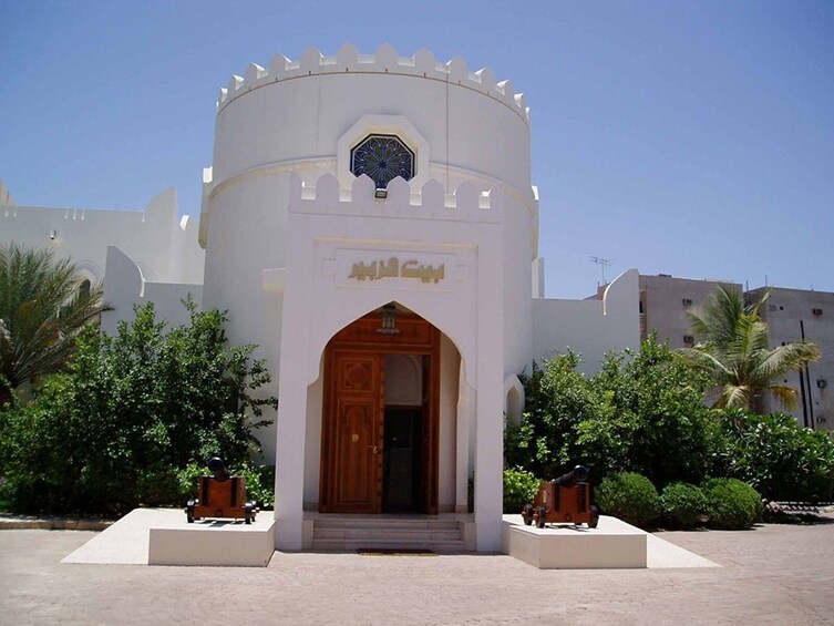 Muscat half-day city tour 