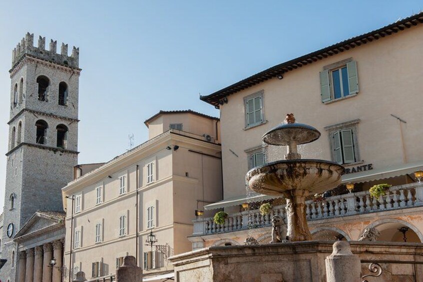Private St. Francis Basilica of Assisi and City Walking Tour 4