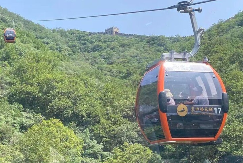 Beijing Mutianyu or Badaling Great Wall Private Tour with Options 4