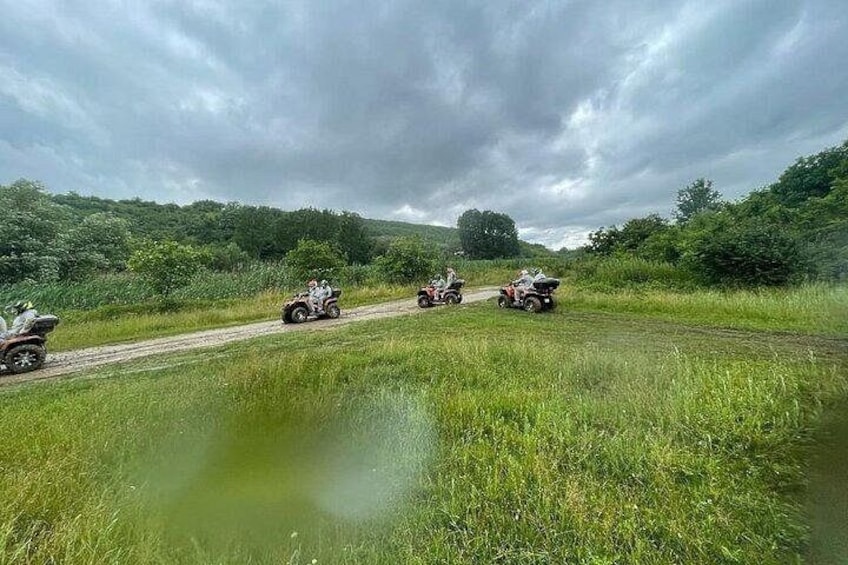 Half a day ATV fun tour near Bucharest 2