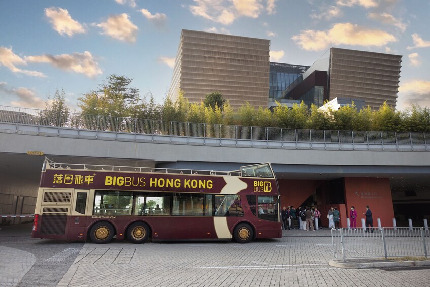 Hong Kong Hop-On Hop-Off Big Bus Sightseeing Tour 4