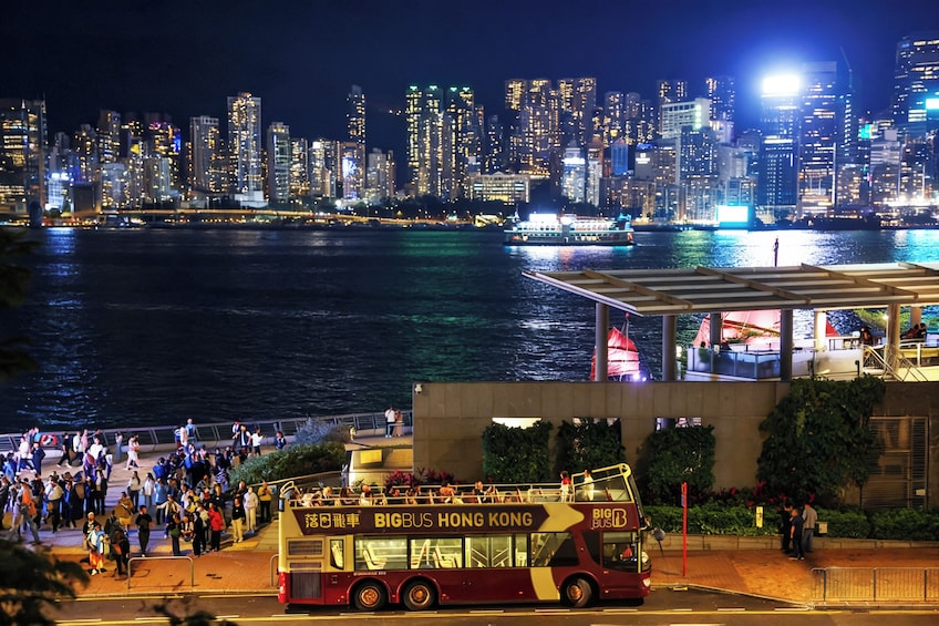 Hong Kong Big Bus Panoramic Night Tour 3