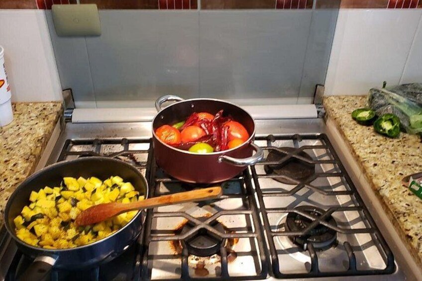 Traditional Family Kitchen in Cozumel 4
