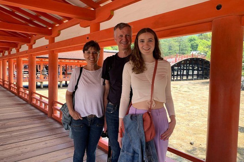 Hiroshima & Miyajima in 1 Day: Private Tour, Licensed Guide 2
