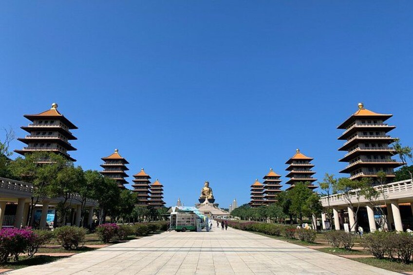 Private Custom Kaohsiung Day Tour 2