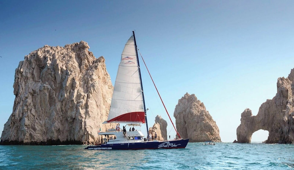 Cabo Sunset Dinner Cruise: Fajitas, Lands End and Party 5