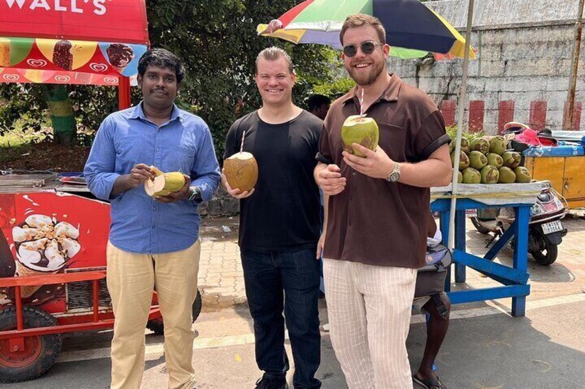 Bicycle tour in Mahabalipuram with transport from Chennai,lunch & guide