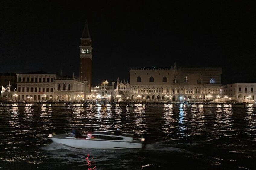 Punta Sabbioni - Venice at Sunset: Boat Tour with Aperitif
