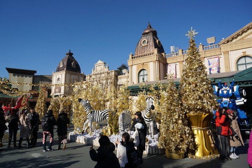 Everland Private Shuttle "Total Private Tour: More Members Less Cost" 1