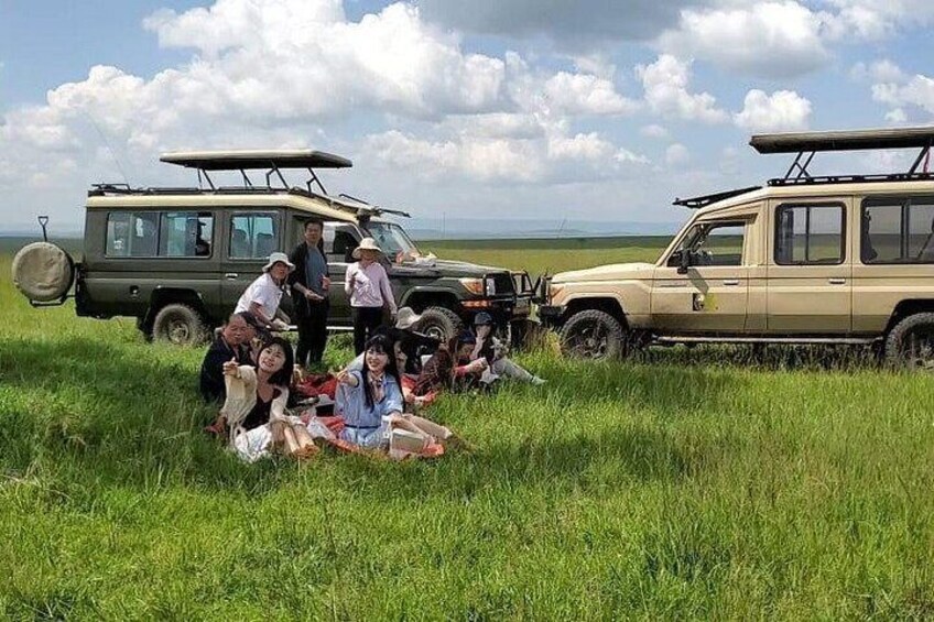 Half Day Nairobi National Park Safari Tour 3