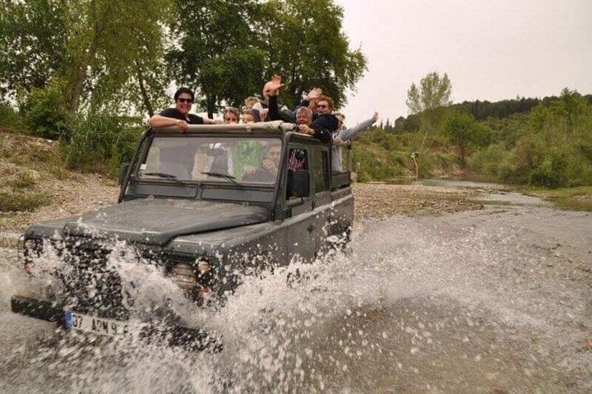 Off-Road Adventure: Exploring Antalya with a Jeep Tour 3