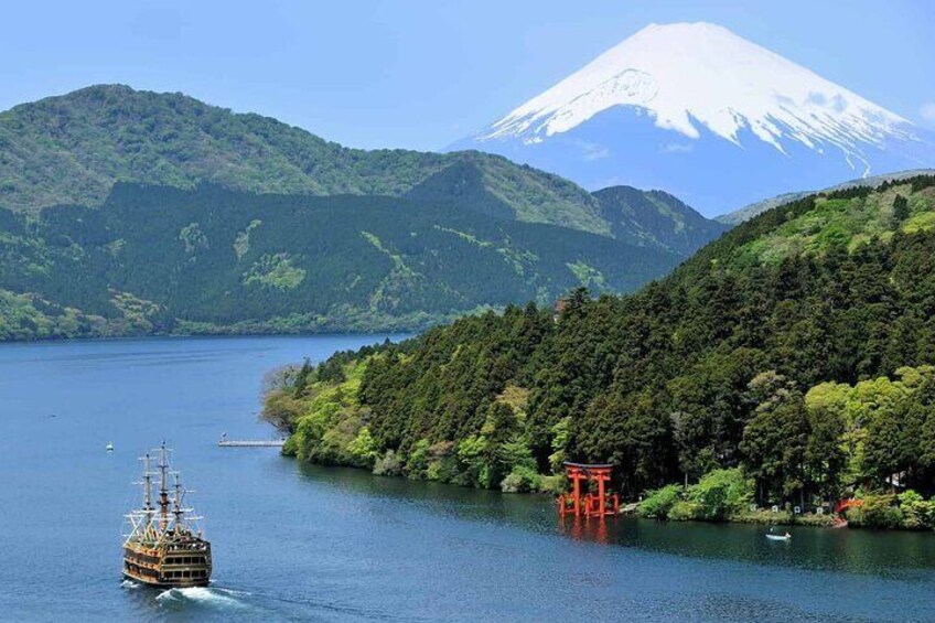 Hakone & Gotemba All Must-Sees Private Chauffeur Tour with a Driver (Tokyo DEP.)