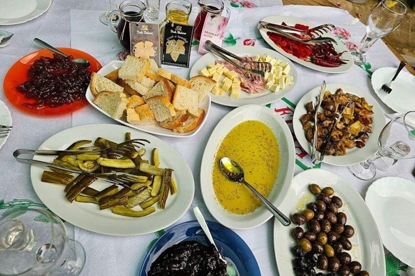 Experience Blue Eye , Lekuresi Castle and Taste Traditional Albanian Wine 1