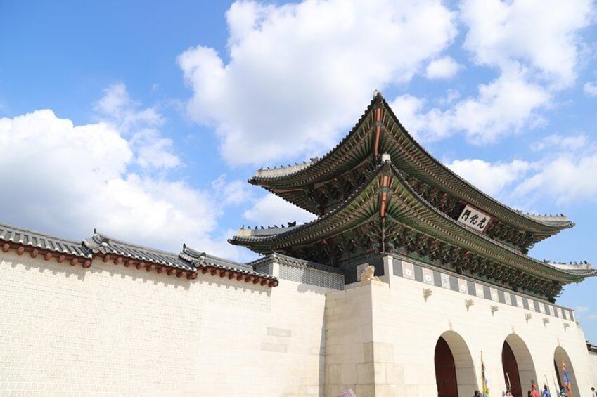 Landmark of Seoul, Gwanghwamun Gate 4