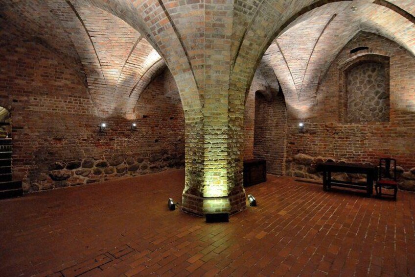 Warsaw: Skip the Line Royal Castle Private Guided Tour 4