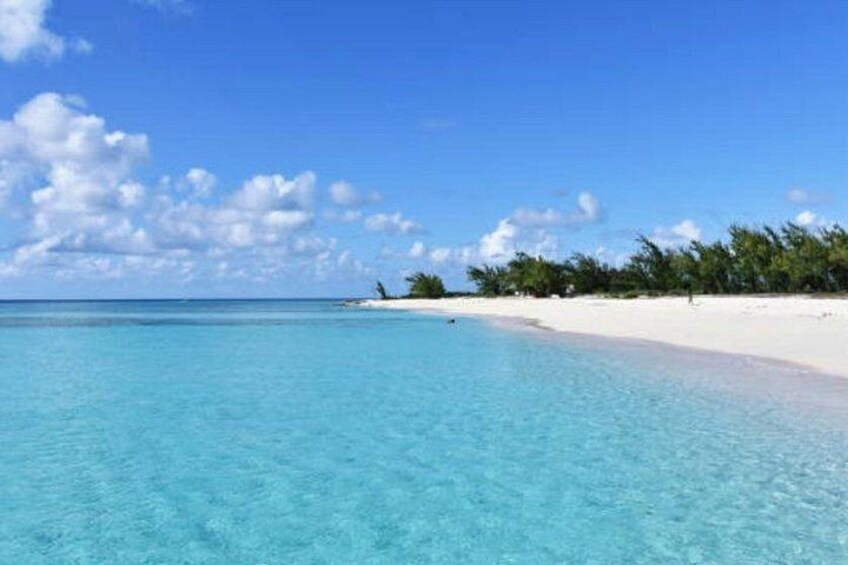 Day At The Beach With Lunch And Drinks for Cruise Guests 2