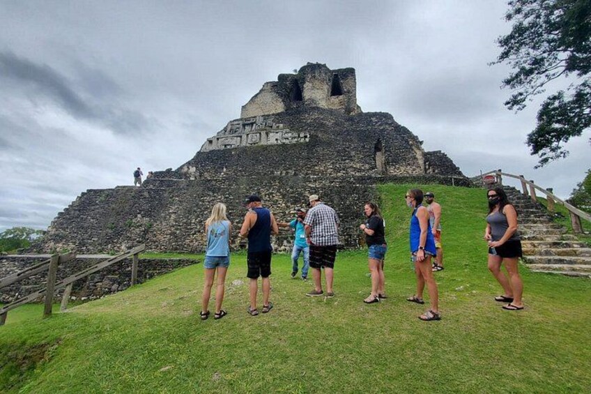 Xunantunich mayan temple 2