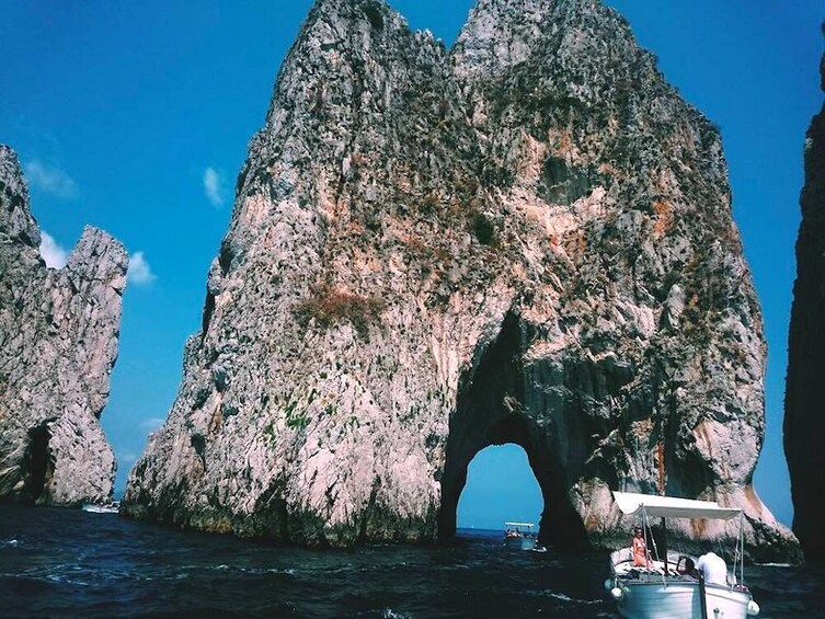 From Capri: Exclusive Private Boat Tour (4 People)