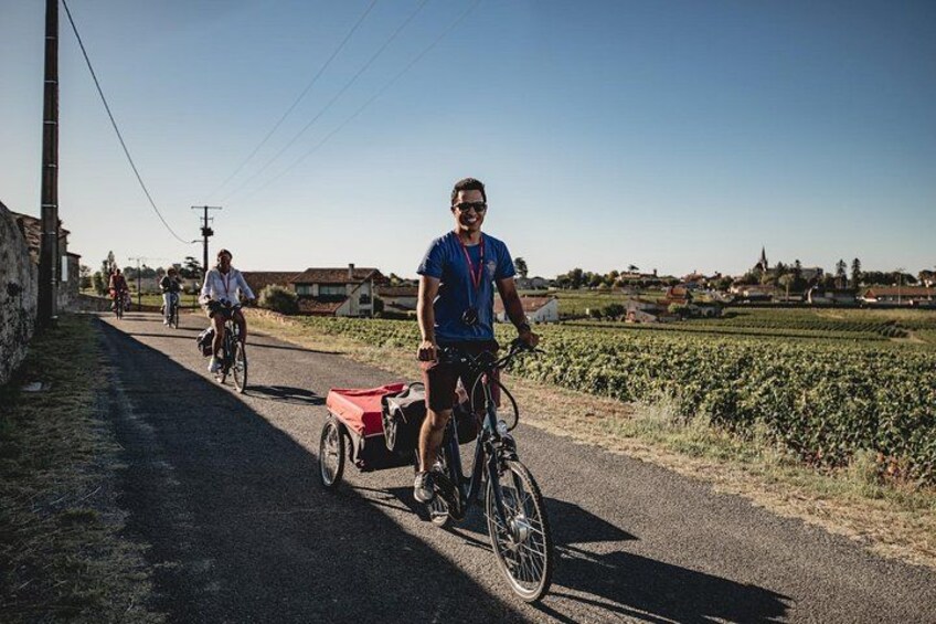 Saint-Emilion Electric Bike Day Tour with Wine Tastings & Lunch 5