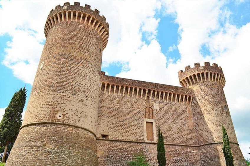 Tivoli Castle 1