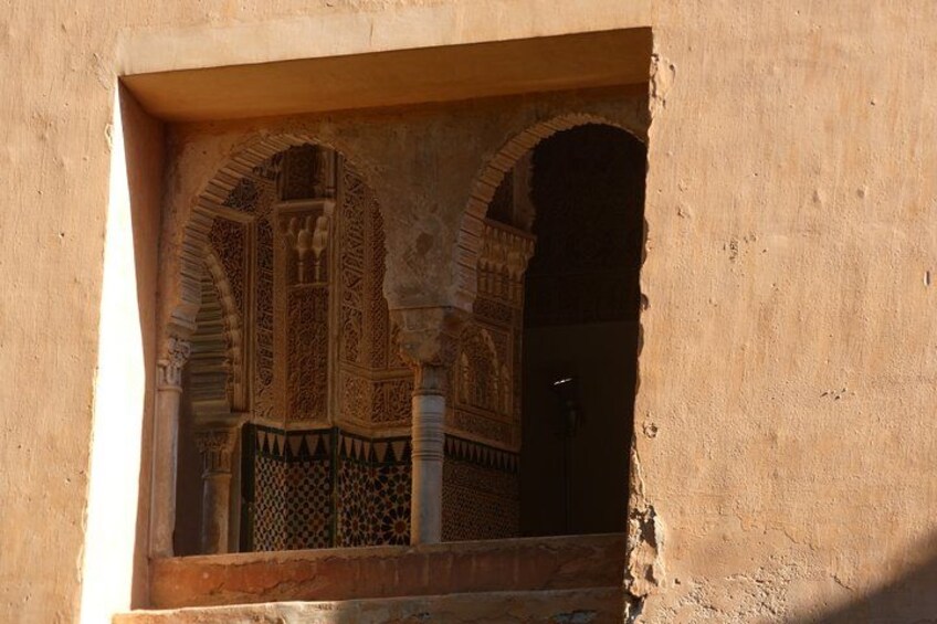 Alhambra & Generalife Skip the Line Premium Tour including Nasrid Palaces 5