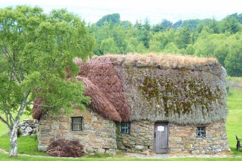 Leanach cottage at Culloden 