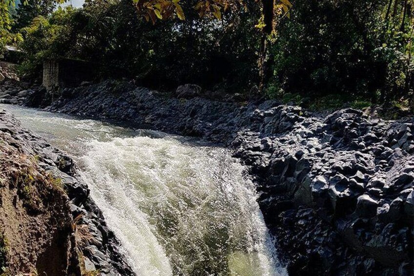 falling of the Rio Verde in Baños,