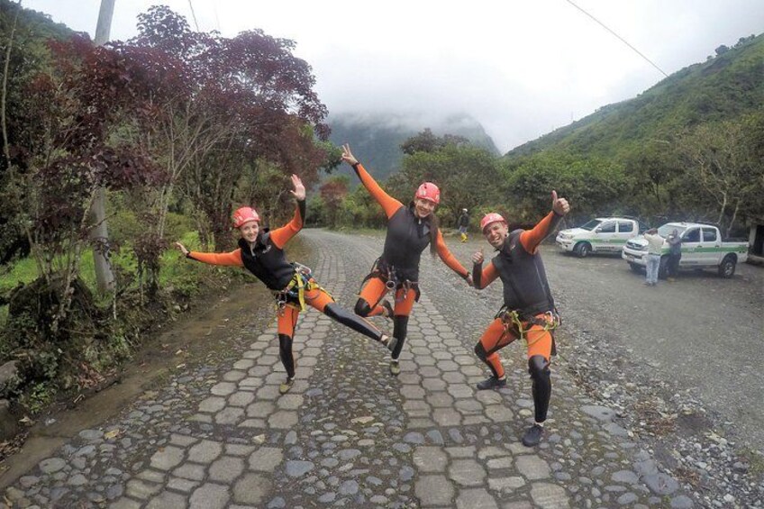 The Best Canyoning in Baños Ecuador 4