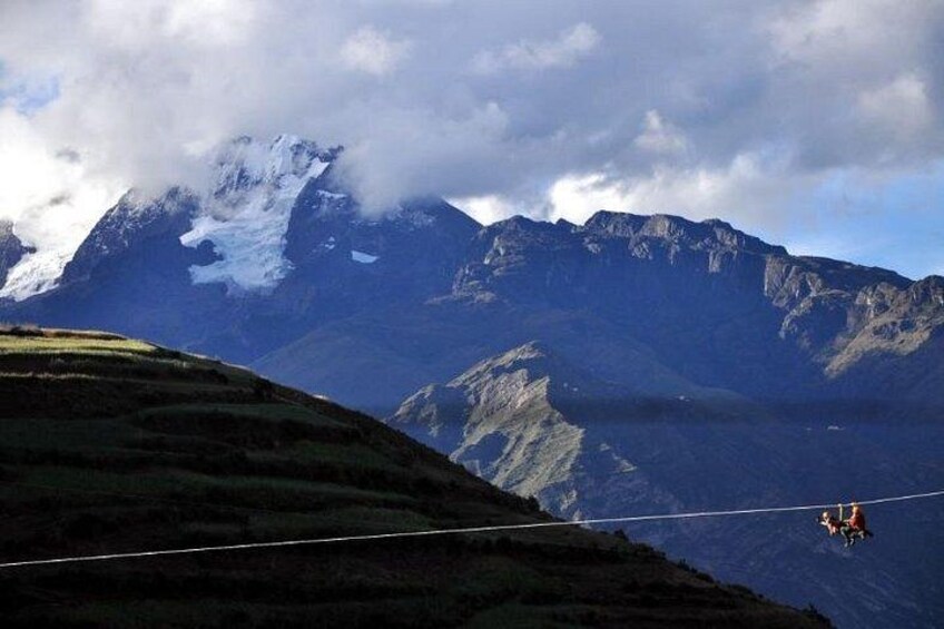 Cusco Zip-lining 4