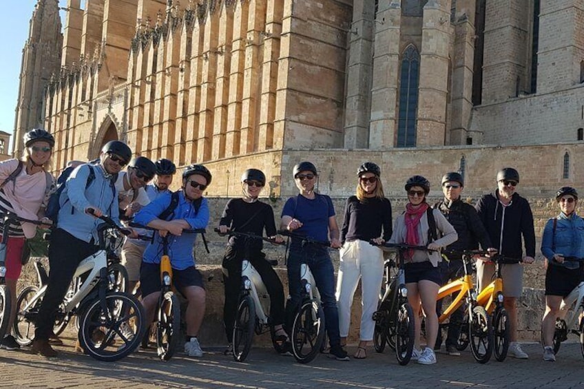 2 Hours E-Bike Tour in Palma 3