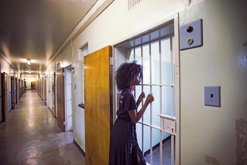 Look inside the prison cell of Nelson Mandela 4