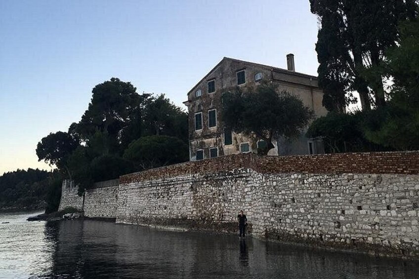 The Pink Bike Tour: Swim in front of the Durrells House 5